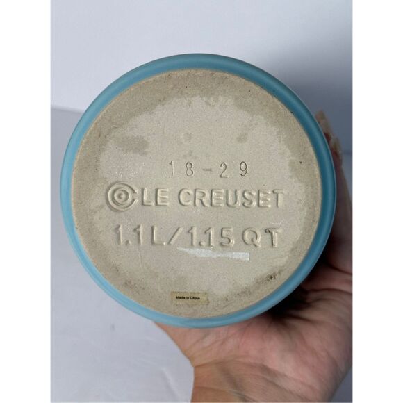 Le Creuset Stoneware Utensil Crock Light Blue Small - Picture 4 of 4